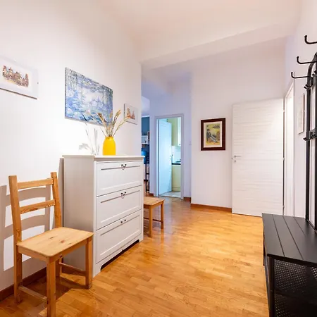 Apartman Blu&yellow In Station